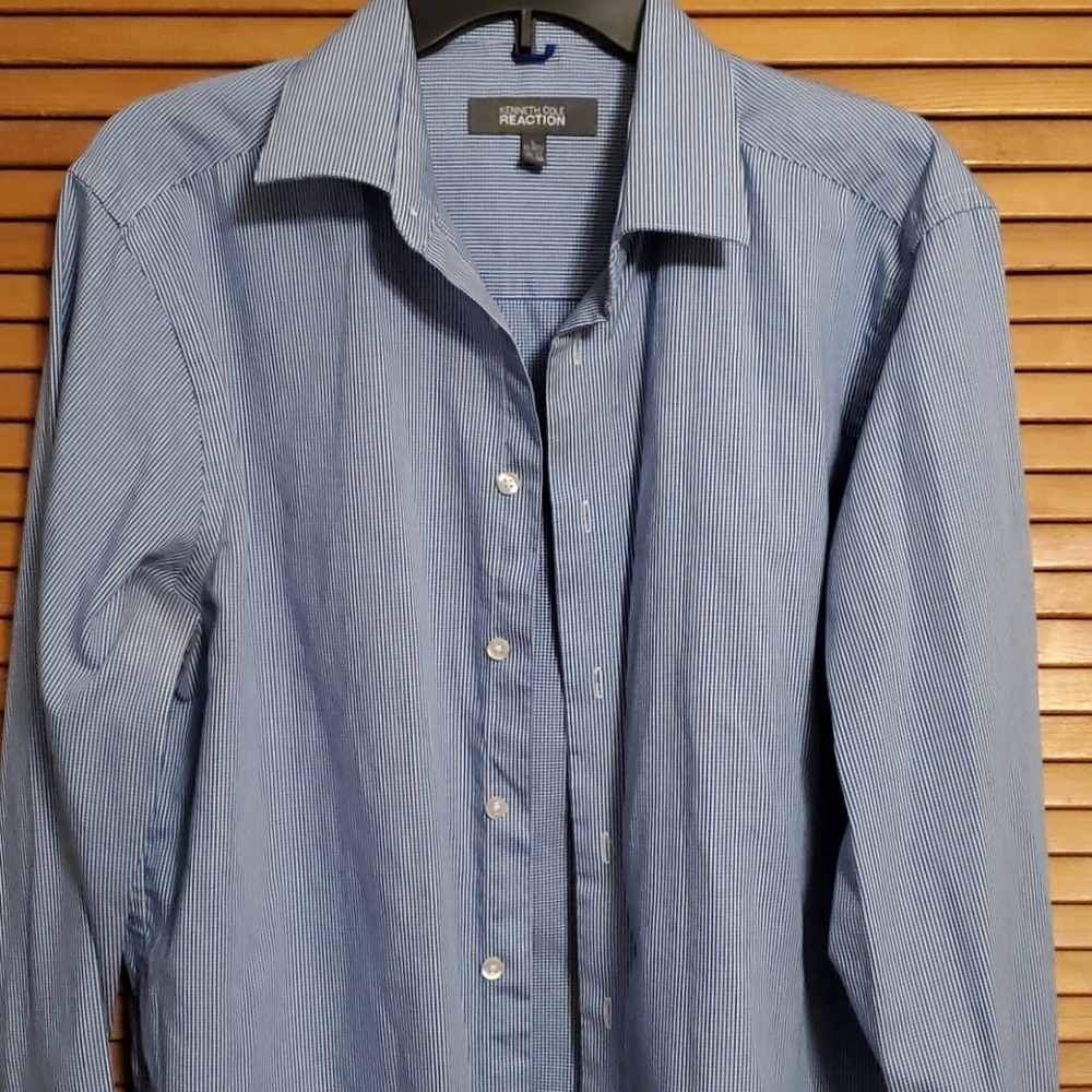 Kenneth Cole Reaction Button Up